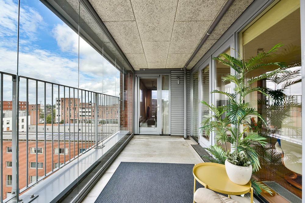 balcone stretto e lungo